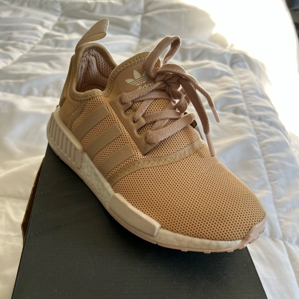 Adidas NMDs_R1